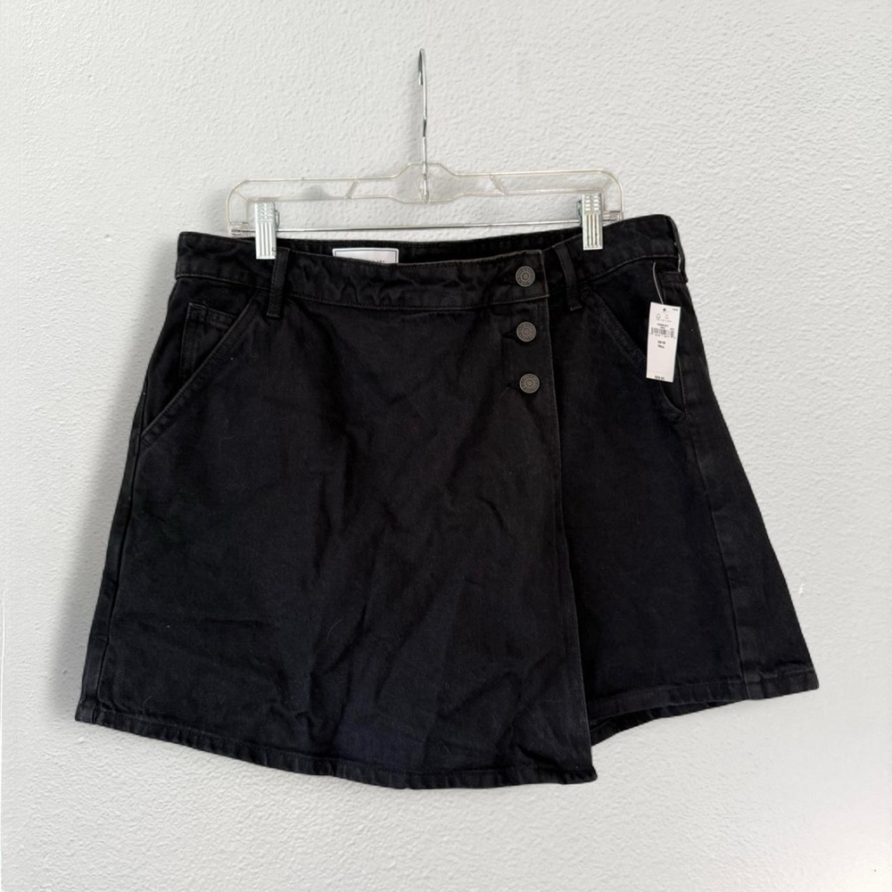 NWT GAP Black denim skort